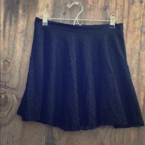 Lace skirt